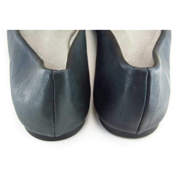 White Mountain Sz‎ 7.5 M Black Round Toe Flat Synthetic Stephanie - Picture 6 of 8